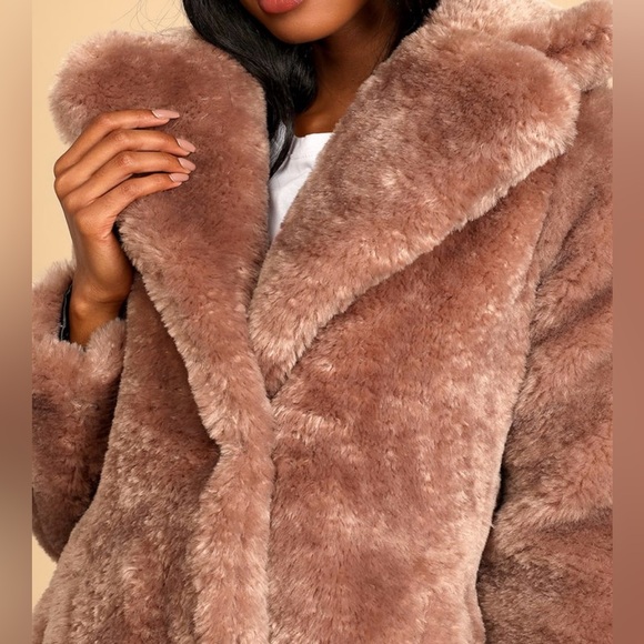 Lulus Stepping Out in Style Taupe Faux Fur Long Coat - Picture 5 of 5